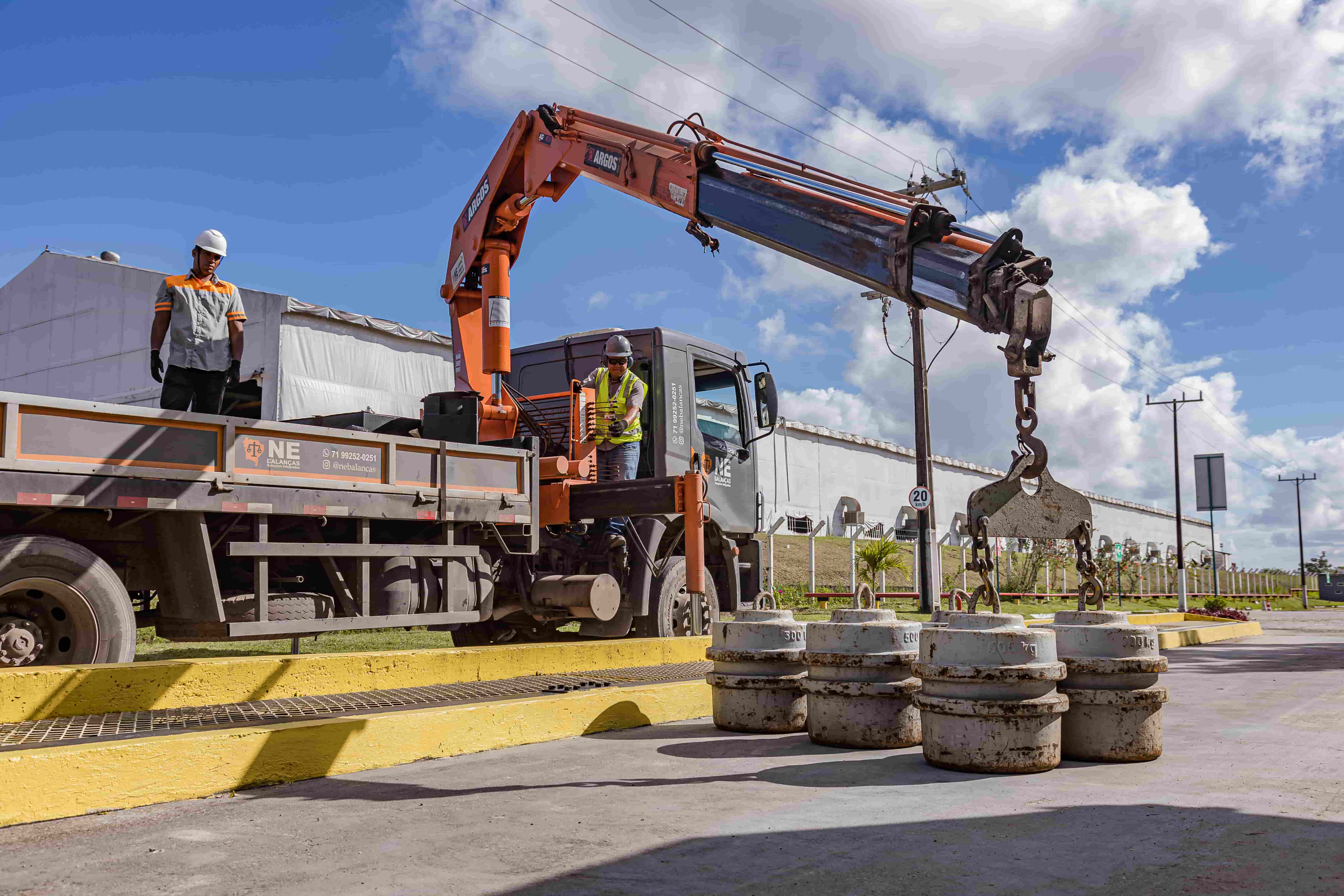 Manutenção preventiva/corretiva com calibração em balanças rodoviárias
